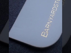 ব্যক্তিগতকৃত চামড়া প্যাচ কাস্টম এমবসড জিনস কাপড়ের জন্য চামড়া প্যাচ লেবেল