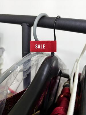 কাস্টমাইজড ব্র্যান্ড লোগো পোশাক বিক্রয় লেবেল স্ক্রিন প্রিন্টিং লোগো পোশাকের জন্য বোনা লেবেল