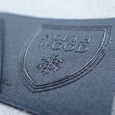 সিলিকন তাপ স্থানান্তর লেবেল - ইলাস্টিক ধোয়াযোগ্য পোশাক আনুষাঙ্গিক কাস্টম লোগো শিল্ড ব্যাজ