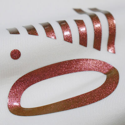 গ্লिटर সহ কাস্টম সিলিকন হিট ট্রান্সফার লেবেল যা পোশাকের জন্য ধোয়া যায়