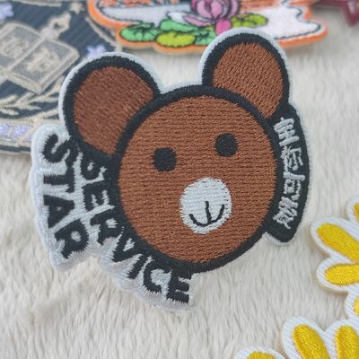 কাস্টম ব্রোডারি প্যাচ - আয়রন-অন বা সিউ-অন, ইউনিফর্ম এবং ব্যাগের জন্য 2 ডি / 3 ডি ডিজাইন