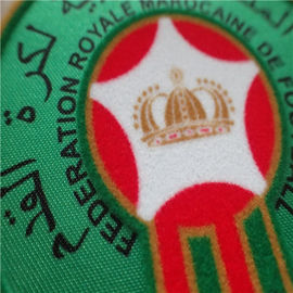 কাপড়ের ক্লাবের লোগো মাল্টি - রঙে অনভিজ্ঞ হিট ট্রান্সফার ফ্লকিং সেলাই প্যাচগুলি