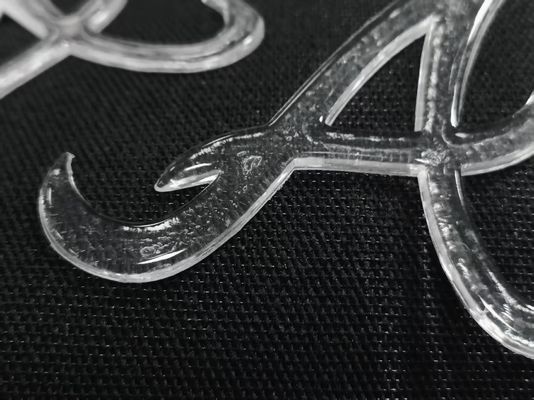 কাস্টম অনুকরণ আইস আধা স্বচ্ছ চকচকে টিপিইউ লোগো গরম স্থানান্তর ব্যাজ পোশাকের জন্য